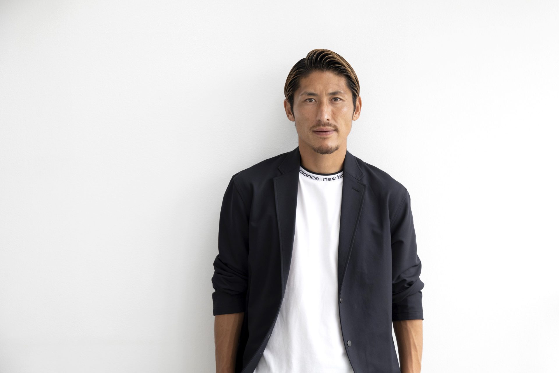 パーティを彩るご馳走や DAIKI NIWA FOOTBALL | 丹羽大輝 オフィシャルサイト 木製ラック・ウッドラック